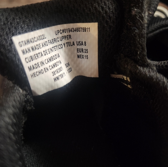 Black Kids Sneakers - Picture 6 of 6